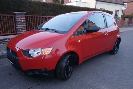 Mitsubishi Colt 45.450 km 3.250 &euro; Kabelsketal 06184