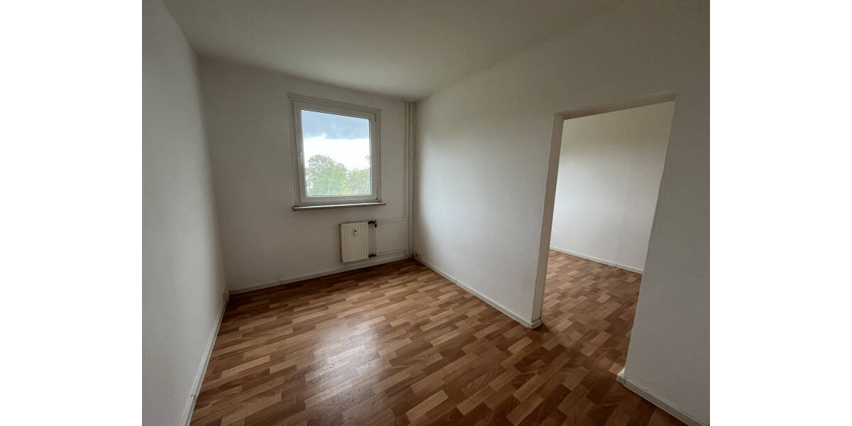 Etagenwohnung Halle (Saale) Westliche Neustadt - 4 Zimmer, 66 m&sup2;, 340&euro; | Angebot:26190272