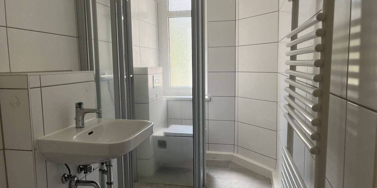 Etagenwohnung Halle (Saale) Lutherplatz - 3 Zimmer, 62 m&sup2;, 469&euro; | Angebot:26843825