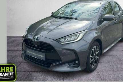 Toyota Yaris 14.889 km 19.888 &euro; Halle 06130