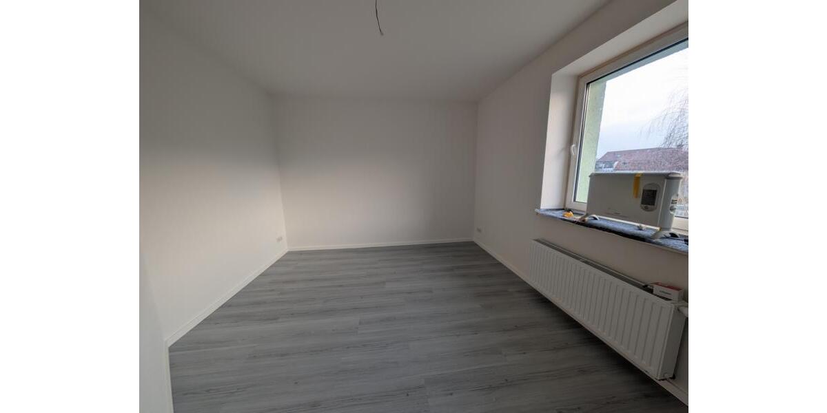 Dachgeschoßwohnung Eisleben (Lutherstadt) - 4 Zimmer, 97 m&sup2;, 740&euro; | Angebot:26348034