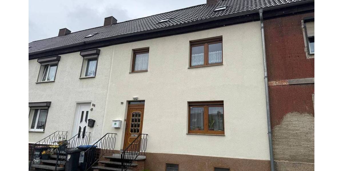 Reihenmittelhaus Halle Gesundbrunnen - 3 Zimmer, 95 m&sup2;, 195.000&euro; | Angebot:26572670