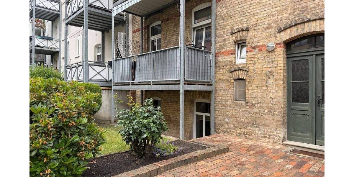 Etagenwohnung Halle Innenstadt - 2 Zimmer, 67 m&sup2;, 470&euro; | Angebot:26920891
