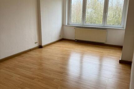3-Zimmer-Wohnung im 1. Stock mit ca. 86 m² - NEUE Küche 3 zimmer