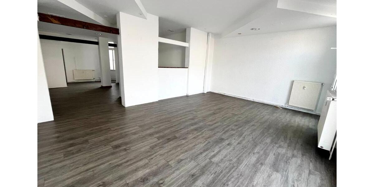 Erdgeschoßwohnung Bitterfeld-Wolfen Bitterfeld - 1 Zimmer, 96 m&sup2;, 700&euro; | Angebot:24884929