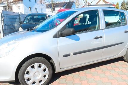 Renault Clio 41.646 km 2.950 &euro; Sandersdorf-Brehna 06796