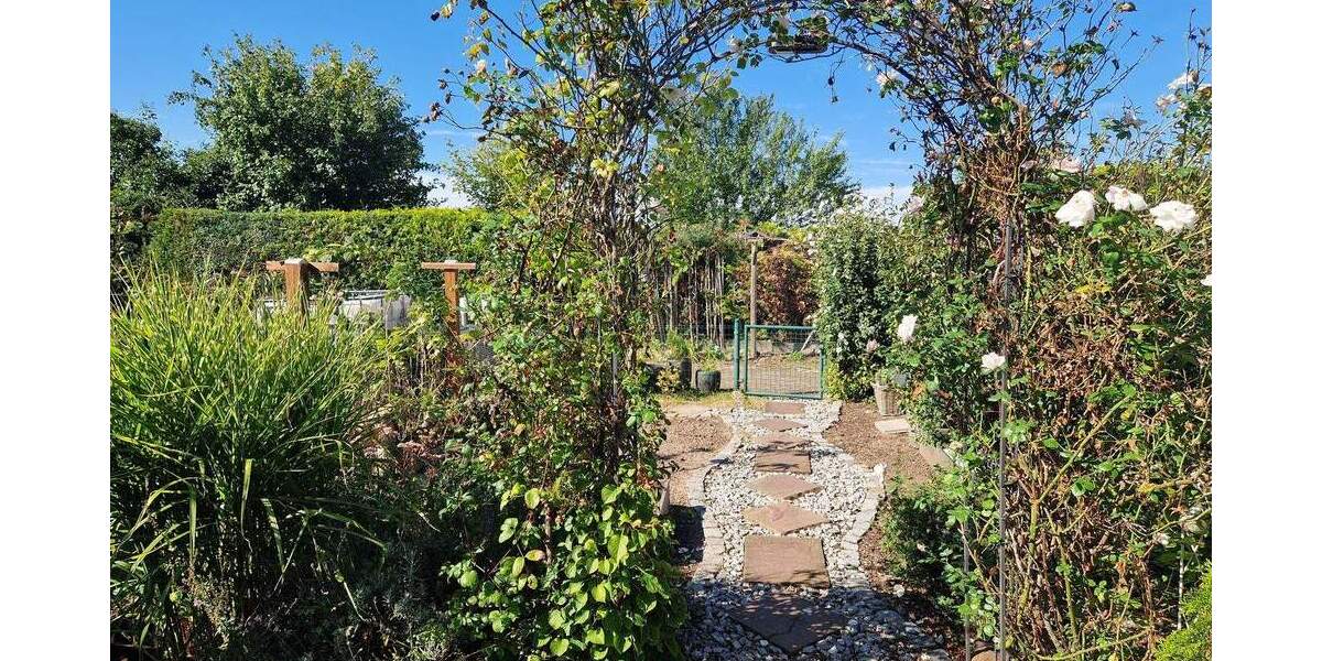 Reihenmittelhaus Halle (Saale) Böllberg-Wörmlitz - 4 Zimmer, 136 m&sup2;, 365.000&euro; | Angebot:25897631