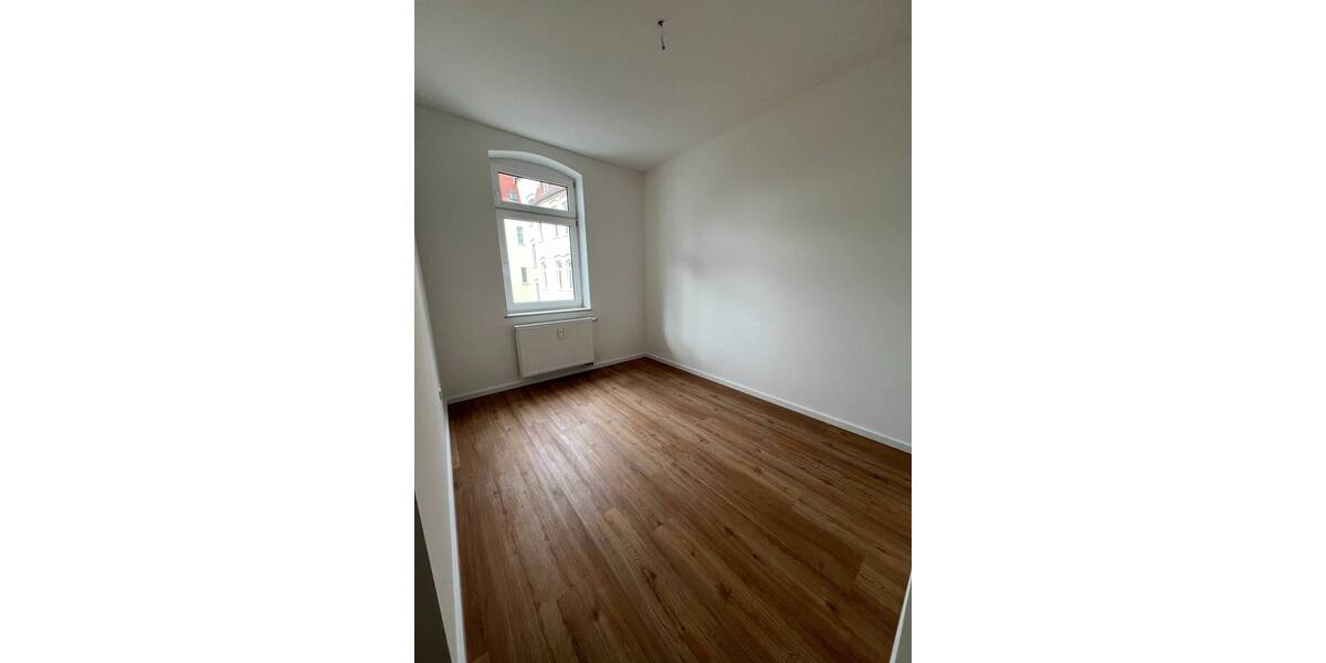 Zimmer Halle (Saale) Lutherplatz - 3 Zimmer, 72 m&sup2;, 825&euro; | Angebot:26015095