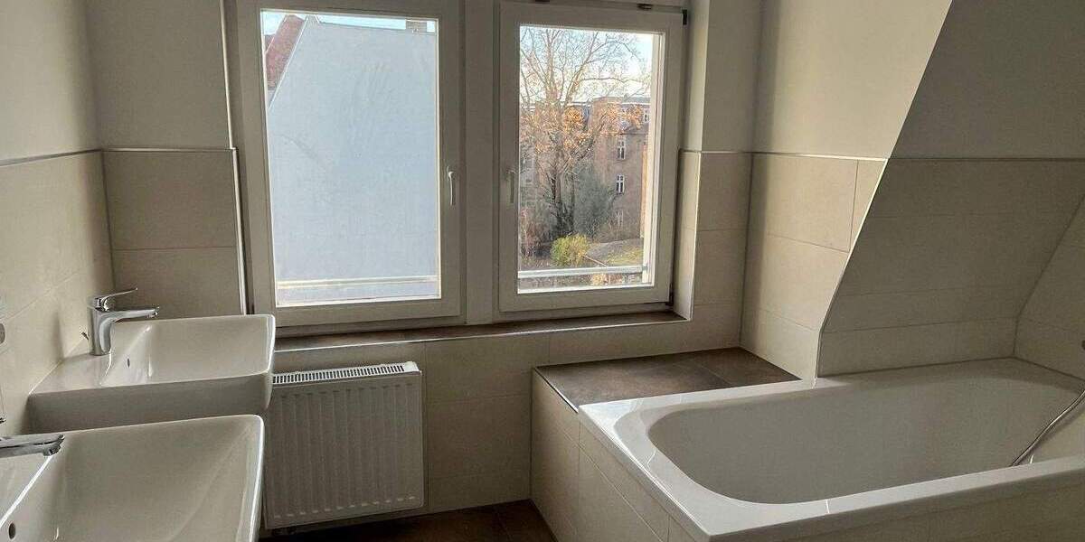 Etagenwohnung Halle (Saale) Innenstadt - 4 Zimmer, 105 m&sup2;, 335.000&euro; | Angebot:25707116