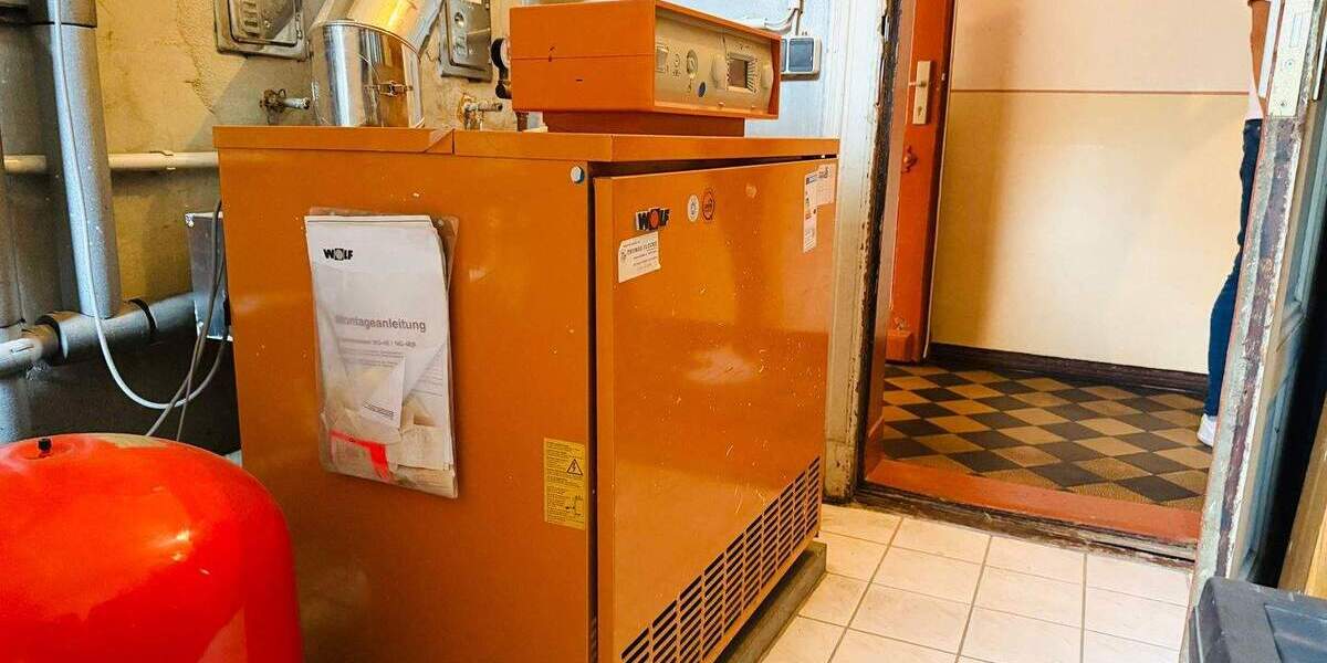 Etagenwohnung Halle (Saale) Innenstadt - 3 Zimmer, 90 m&sup2;, 169.000&euro; | Angebot:25784315