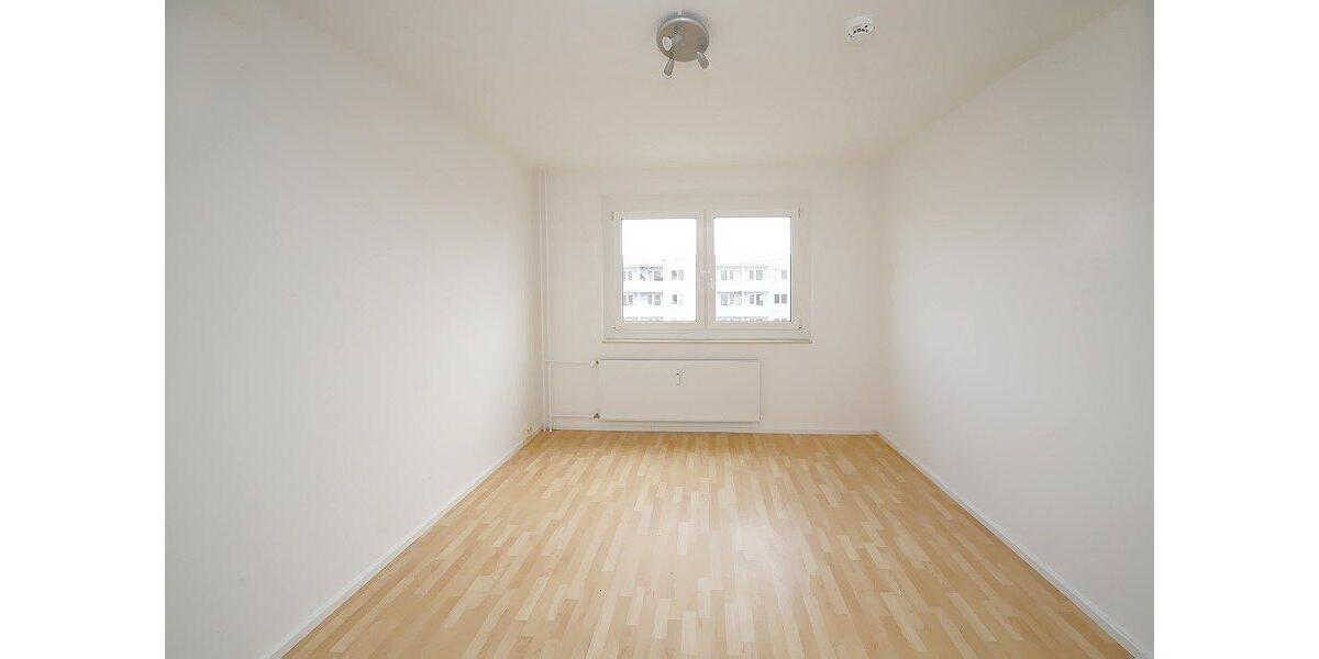 Etagenwohnung Eisleben (Lutherstadt) - 2 Zimmer, 56 m&sup2;, 296&euro; | Angebot:26129726