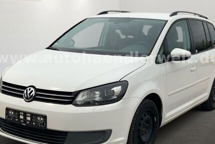 VW Touran 284.646 km 4.899 &euro; Brehna 06796