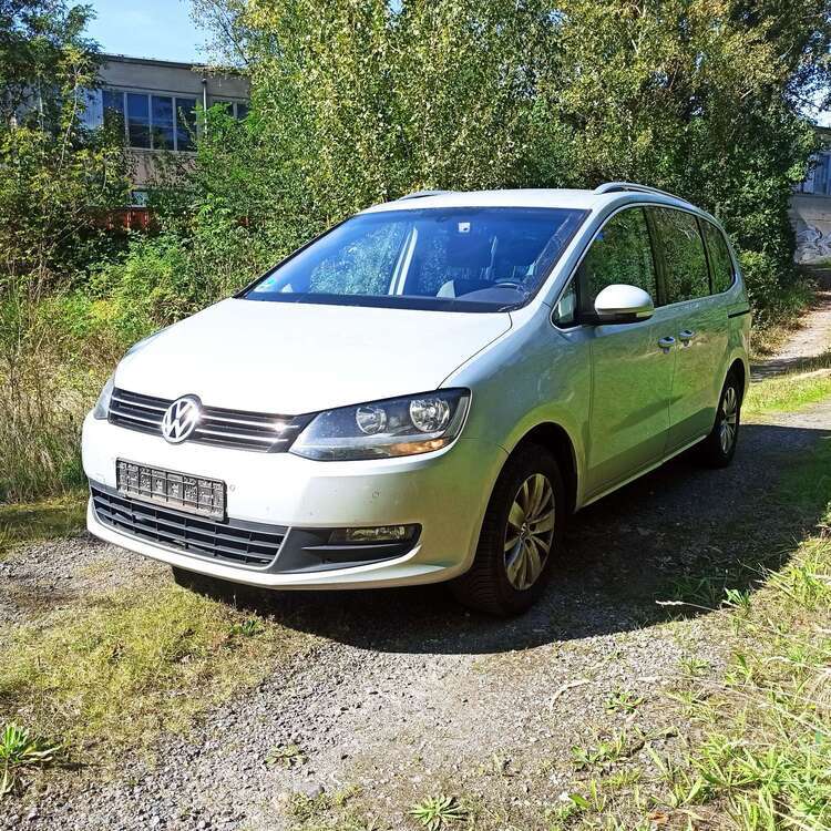 VW Sharan 255.658 km 8.888 € Schkeuditz 04435