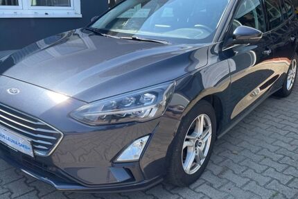 Ford Focus 66.998 km 19.999 € Leuna 06237
