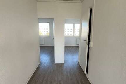 Wohnung Halle Silberhöhe - 6 Zimmer, 114 m&sup2;, 799&euro; | Angebot:27671828