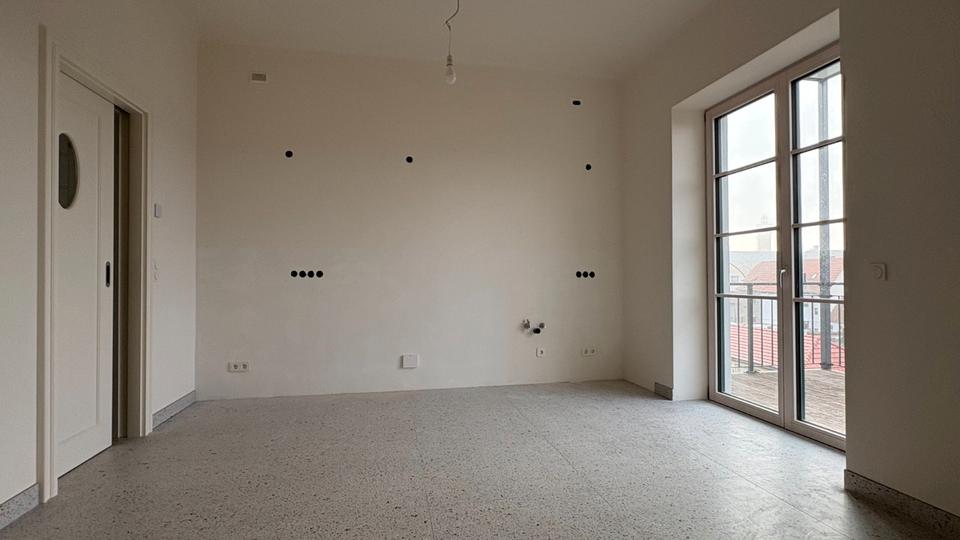 Etagenwohnung Merseburg - 4 Zimmer, 130 m&sup2;, 1.500&euro; | Angebot:26699408