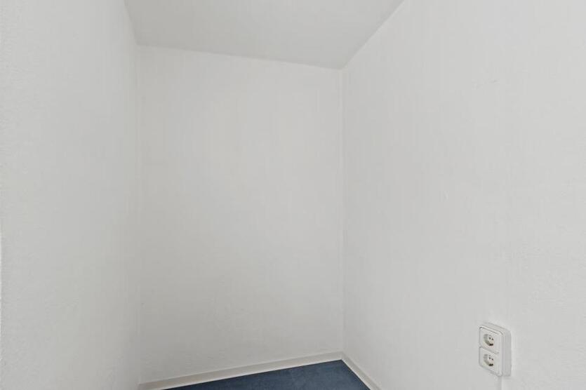 Kompaktes Büro in der Gustav-Staude-Straße! – Ideal für ein kleines Beratungsbüro!