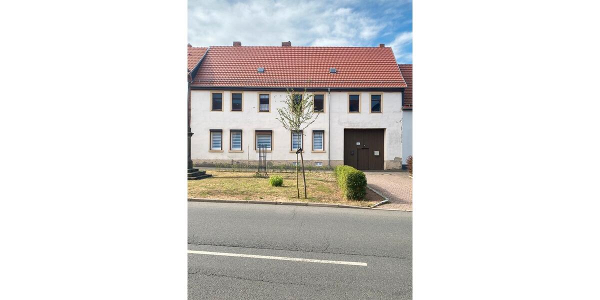 Bauernhaus, Landhaus Eisleben (Lutherstadt) - 9 Zimmer, 173 m&sup2;, 135.000&euro; | Angebot:27091649