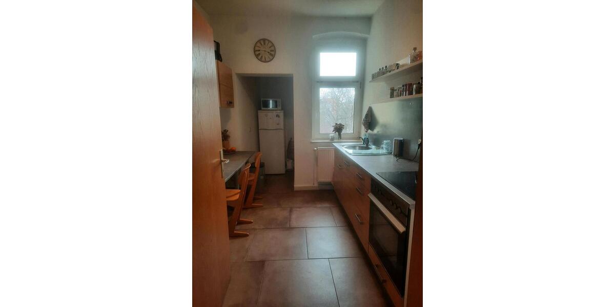Etagenwohnung Halle (Saale) Damaschkestraße - 3 Zimmer, 70 m&sup2;, 750&euro; | Angebot:25614490