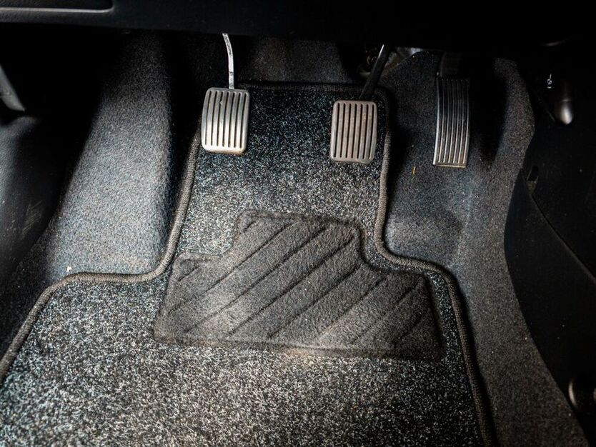 i10