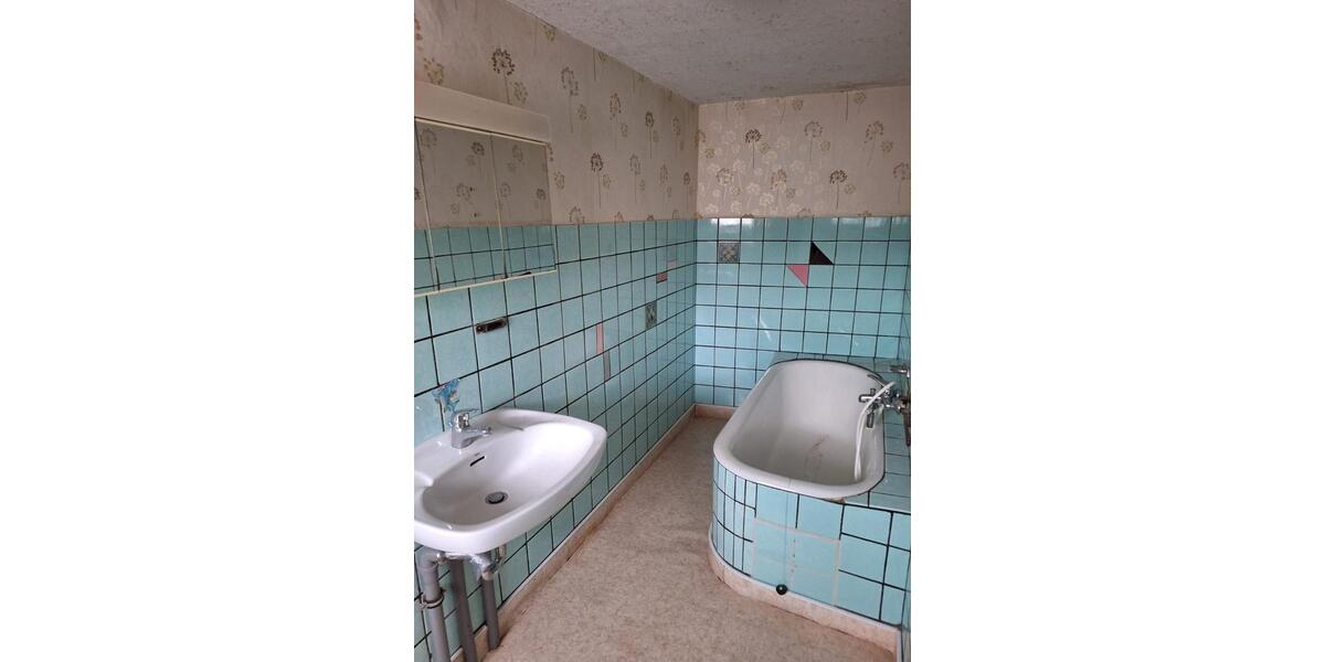 Einfamilienhaus Landsberg - 3 Zimmer, 85 m&sup2;, 89.000&euro; | Angebot:24740825