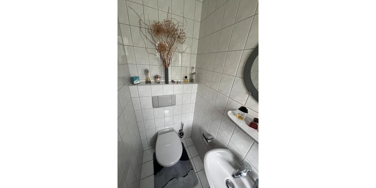 Doppelhaushälfte Teutschenthal - 4 Zimmer, 125 m&sup2;, 275.000&euro; | Angebot:27068192