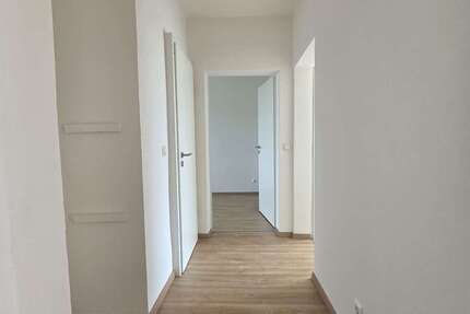 Wohnung Bitterfeld Anhaltsiedlung - 3 Zimmer, 59 m&sup2;, 384&euro; | Angebot:26886613