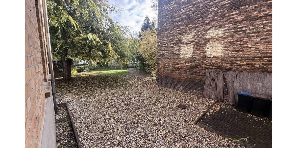 Etagenwohnung Bitterfeld Anhaltsiedlung - 4 Zimmer, 120 m&sup2;, 755&euro; | Angebot:26502887
