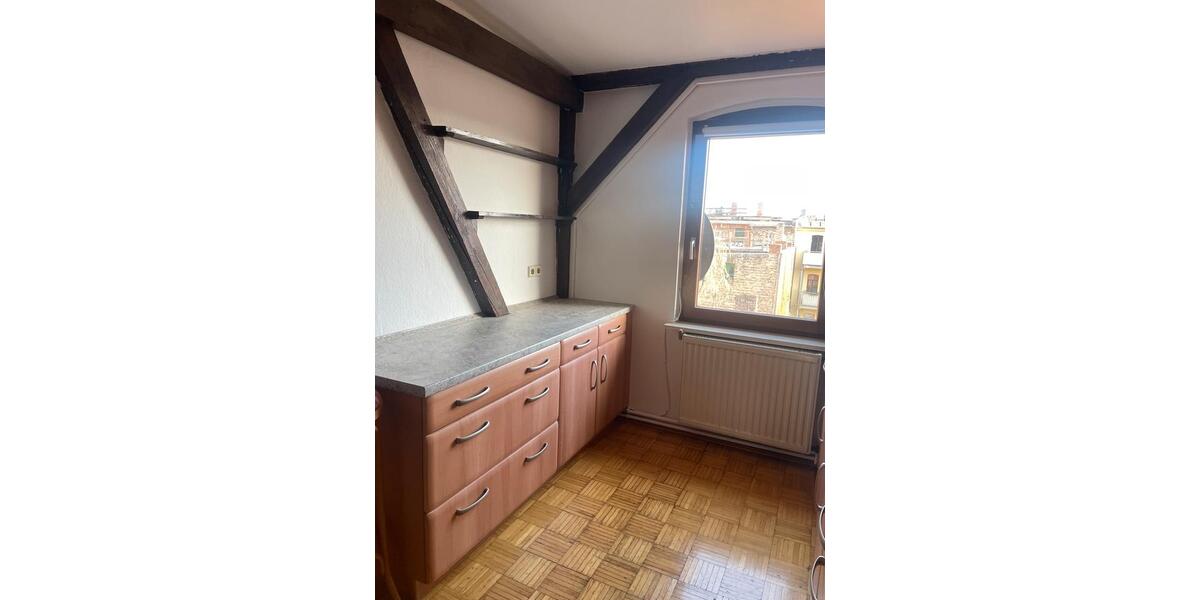 Dachgeschoßwohnung Halle (Saale) Frohe Zukunft - 2 Zimmer, 60 m&sup2;, 648&euro; | Angebot:26698376