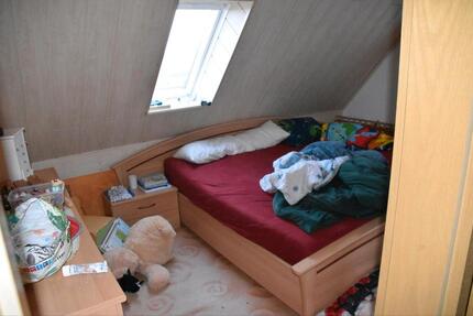 Haus Teutschenthal - 6 Zimmer, 130 m&sup2;, 270.000&euro; | Angebot:24772400