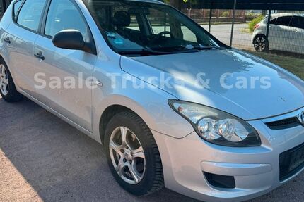 Hyundai i30 136.000 km 2.700 &euro; Landsberg 06188