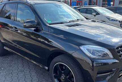 Mercedes-Benz ML 350 151.905 km 24.979 &euro; Schkeuditz 04435