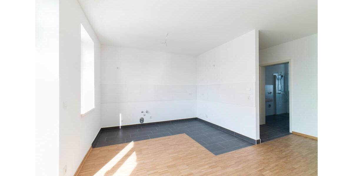 Etagenwohnung Halle (Saale) Büschdorf - 5 Zimmer, 113 m&sup2;, 1.013&euro; | Angebot:25756300