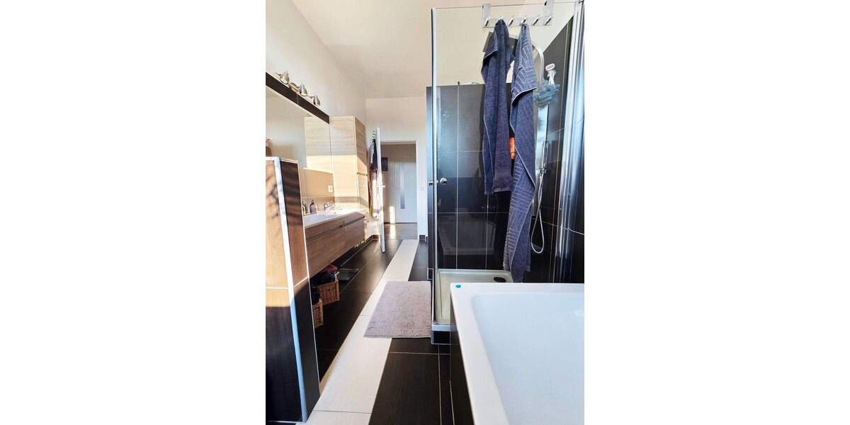 Etagenwohnung Köthen (Anhalt) Köthen - 3 Zimmer, 82 m&sup2;, 615&euro; | Angebot:25896065