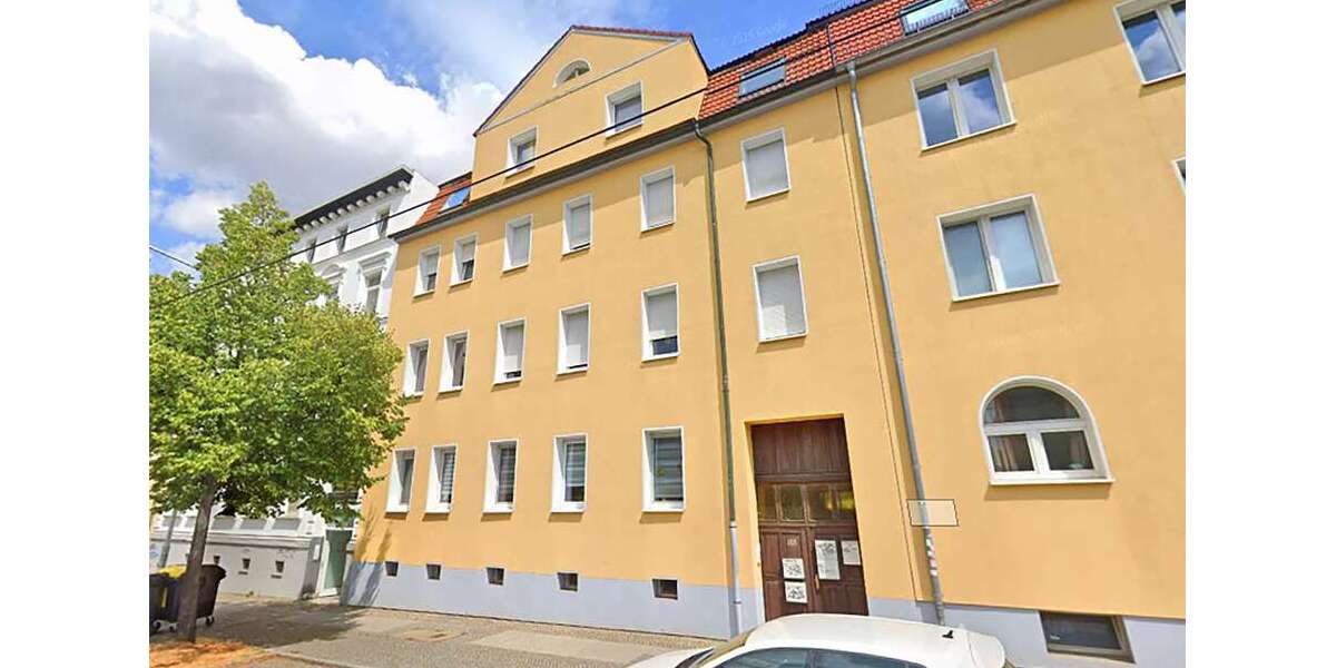 Etagenwohnung Halle Trotha - 4 Zimmer, 115 m&sup2;, 900&euro; | Angebot:27239271