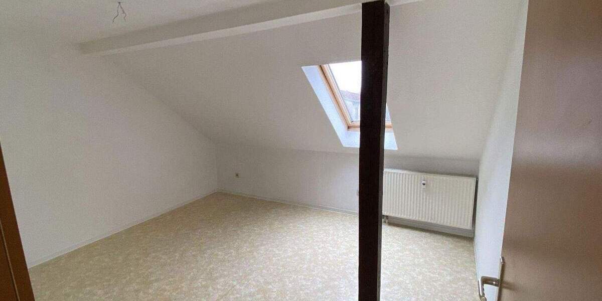 Etagenwohnung Köthen - 2 Zimmer, 57 m&sup2;, 290&euro; | Angebot:25363100