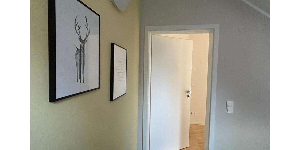 Erdgeschoßwohnung Halle (Saale) Frohe Zukunft - 3 Zimmer, 91 m&sup2;, 1.350&euro; | Angebot:25943685