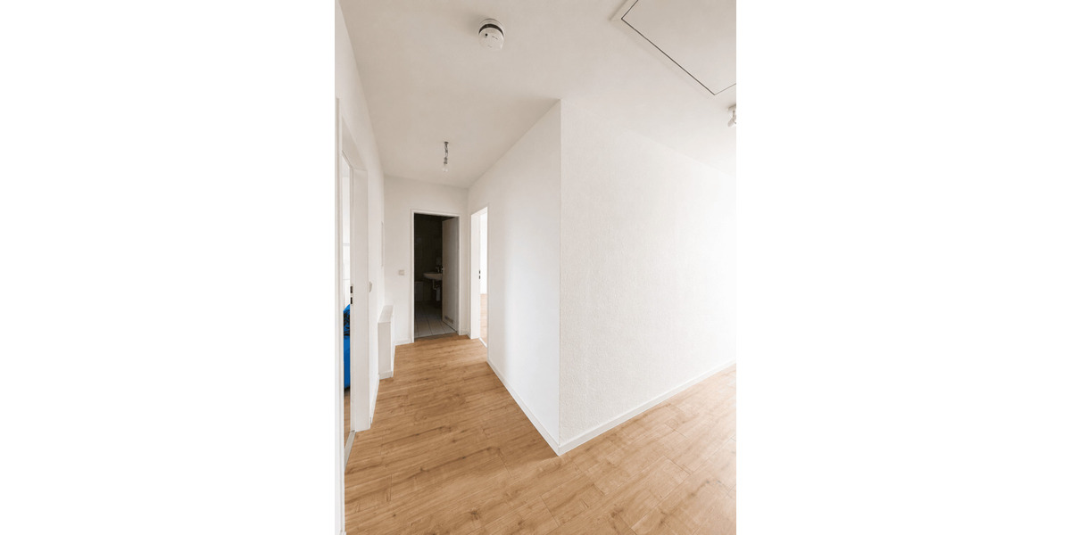 Etagenwohnung Bitterfeld-Wolfen Bitterfeld - 2 Zimmer, 76 m&sup2;, 510&euro; | Angebot:26820168