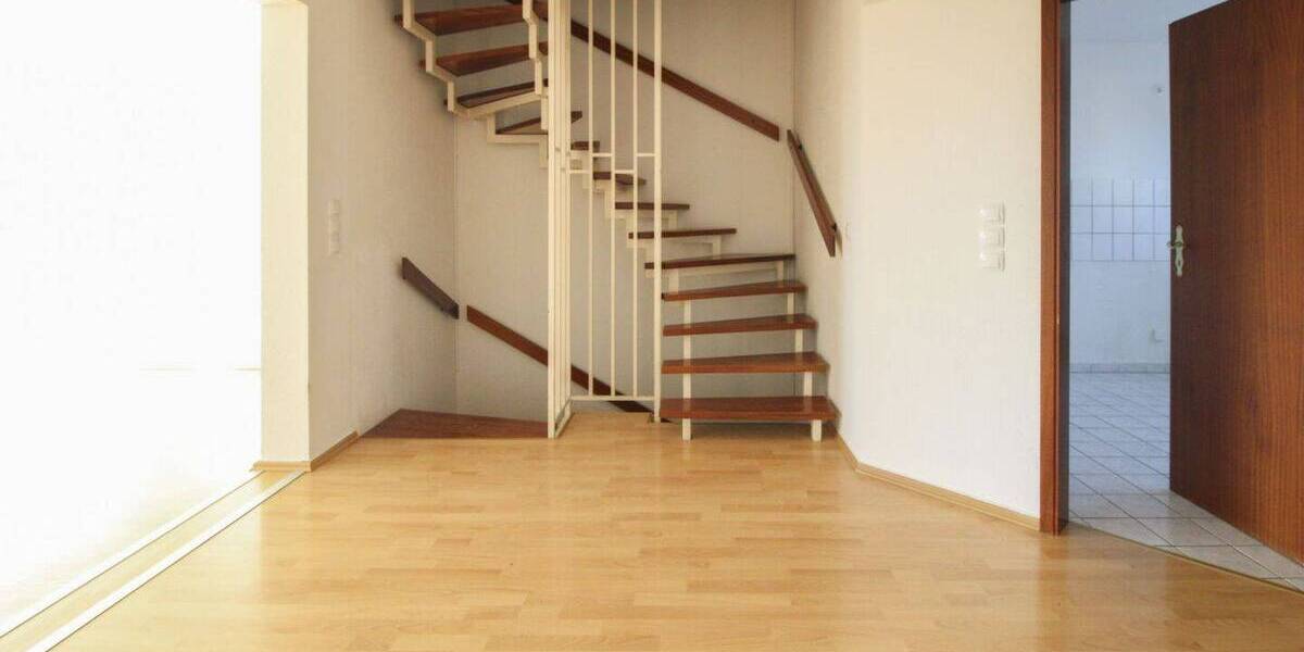 Reihenmittelhaus Leuna Kötschlitz - 5 Zimmer, 100 m&sup2;, 240.000&euro; | Angebot:26741429