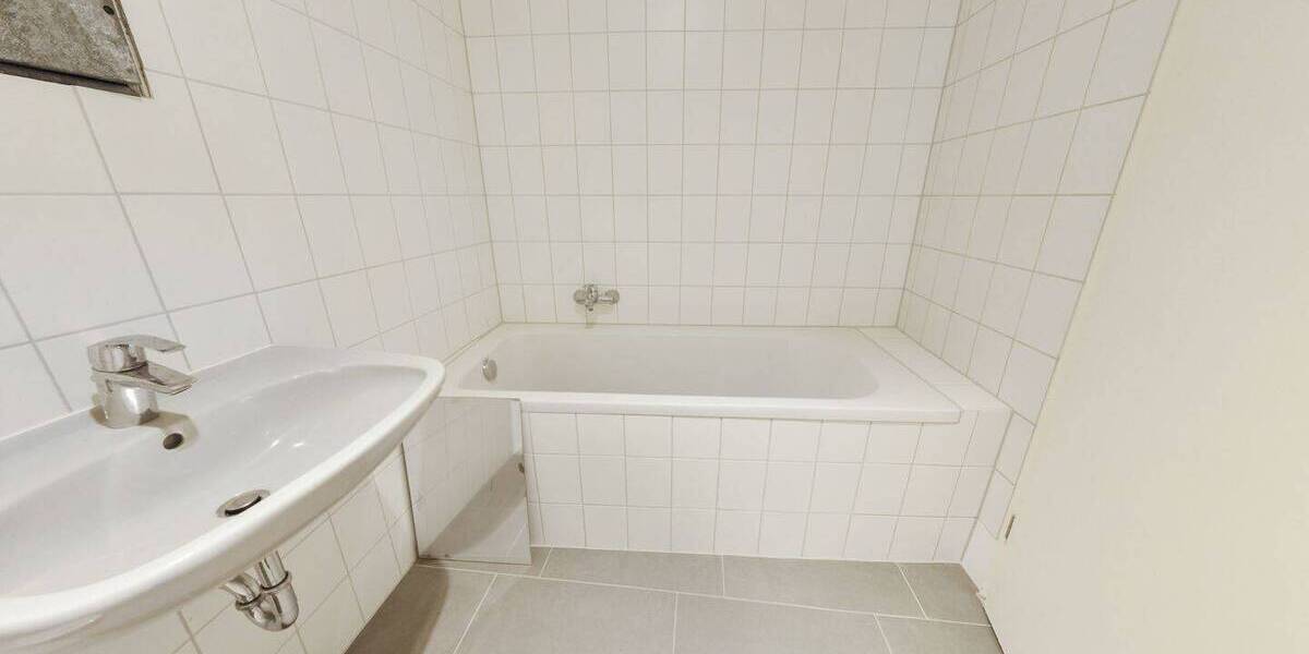 Etagenwohnung Halle (Saale) Innenstadt - 2 Zimmer, 59 m&sup2;, 115.000&euro; | Angebot:26500425
