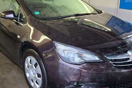 Opel Cascada 96.100 km 8.500 € Leipzig 04129