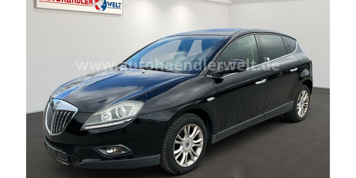 Lancia Delta 174.263 km 1.999 &euro; Brehna 06796