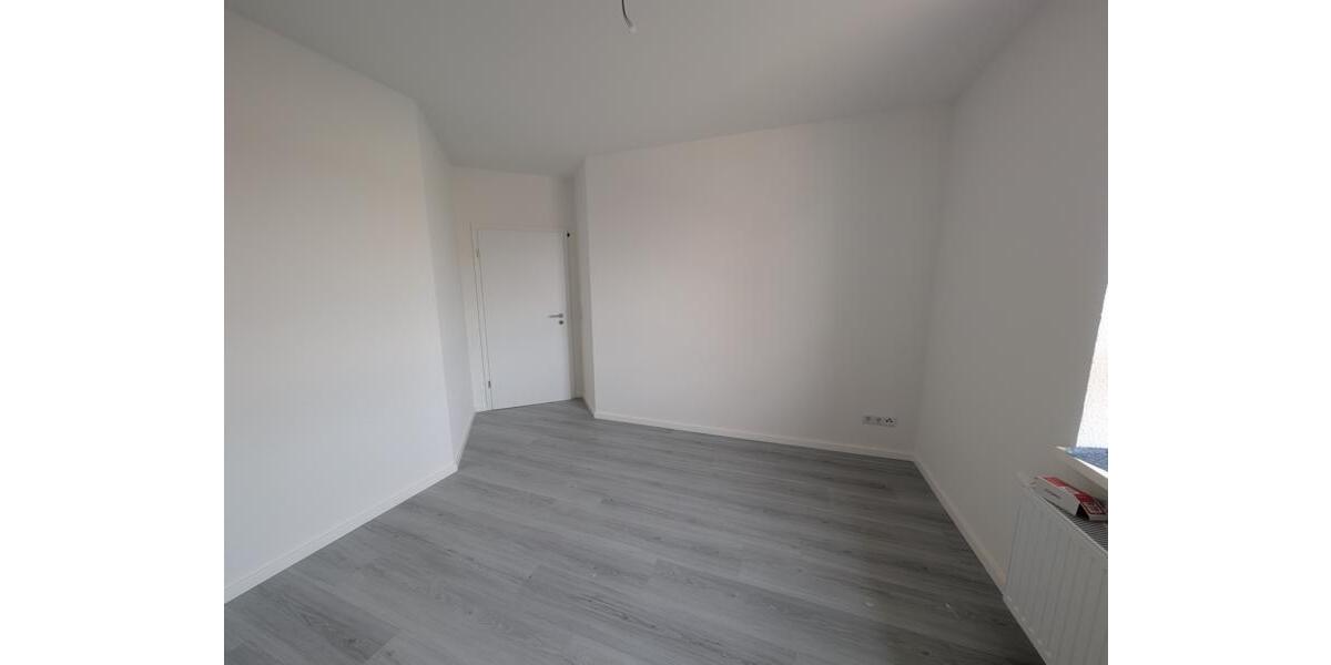 Dachgeschoßwohnung Eisleben (Lutherstadt) - 4 Zimmer, 97 m&sup2;, 740&euro; | Angebot:26348034
