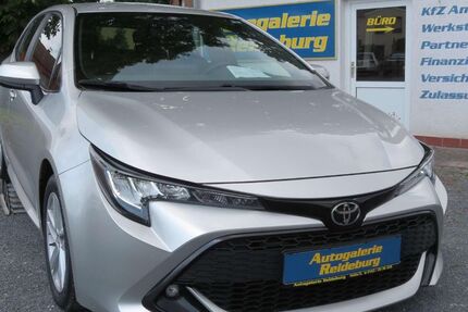 Toyota Corolla 71.000 km 14.940 &euro; Halle/ Saale 06116