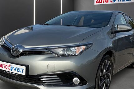 Toyota Auris 127.111 km 9.990 &euro; Sandersdorf Brehna 06796