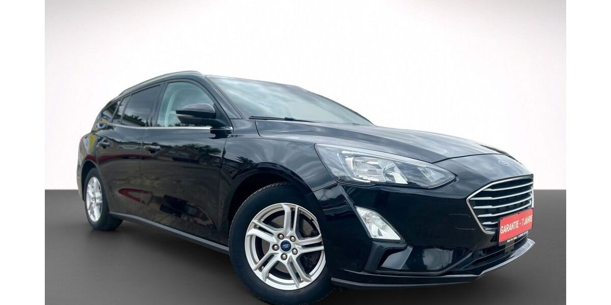 Ford Focus 56.674 km 12.880 &euro; Halle (Saale) 06128