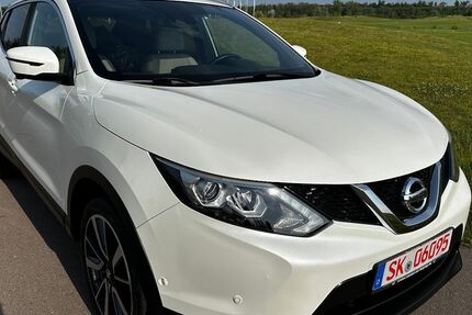 Nissan Qashqai 134.000 km 12.499 &euro; HALLE 06116