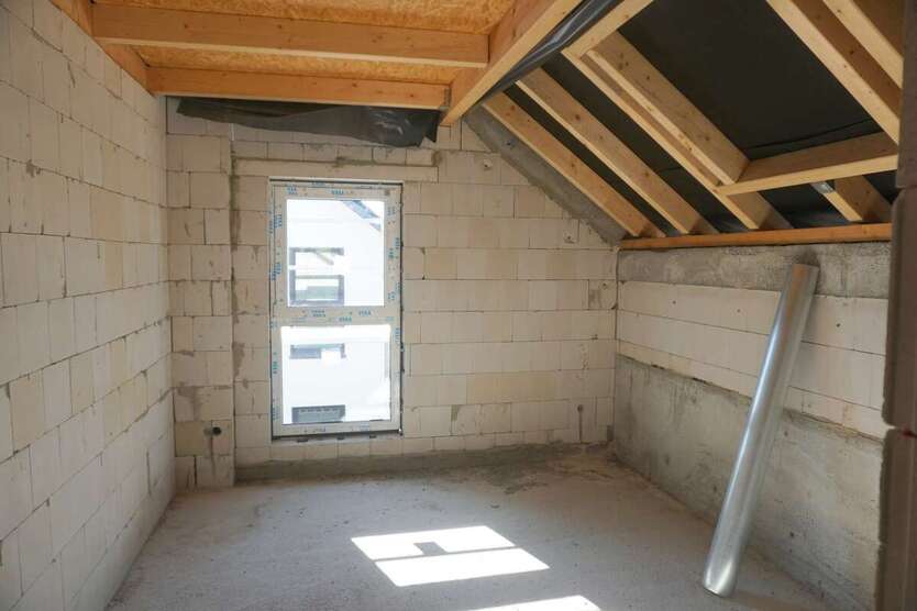 Neubau-Traum für Familien – hochwertiges KfW55-Einfamilienhaus mit Solarenergie und Garten 5 zimmer