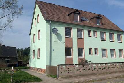 Haus Greppin Greppin - 10 Zimmer, 203 m&sup2;, 110.000&euro; | Angebot:26165100