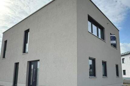 Ihr Traumhaus wartet bereits - sofort beziehbar - mit Einbauküche